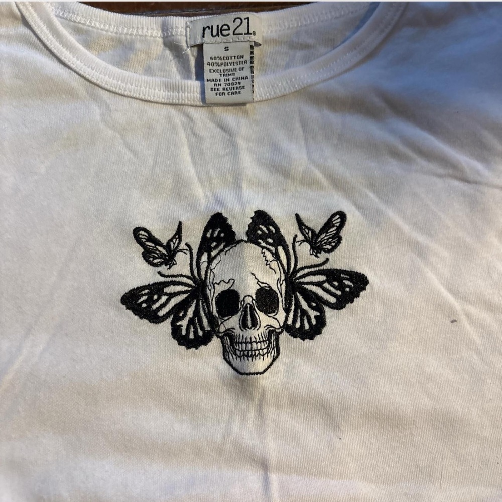 White Skull and Butterfly Graphic Long Sleeve Tee